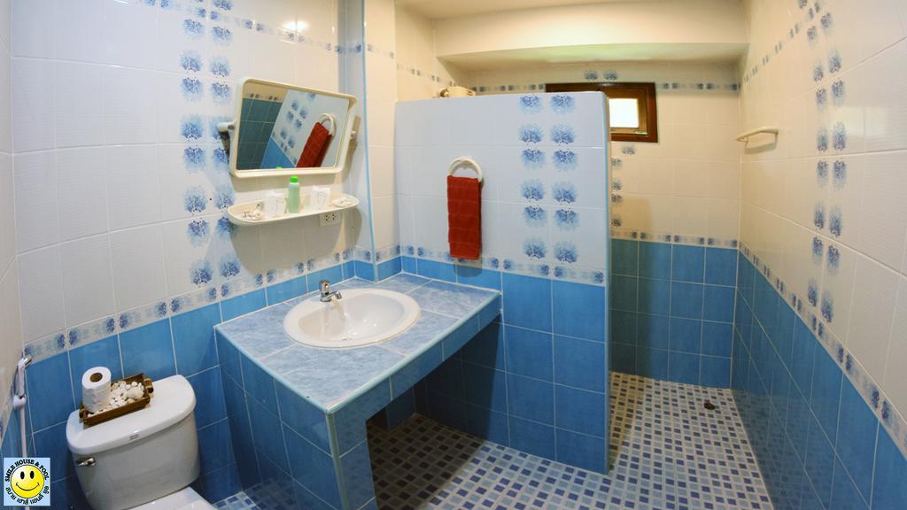D&K Smiley Phuket Resort Rawai Δωμάτιο φωτογραφία
